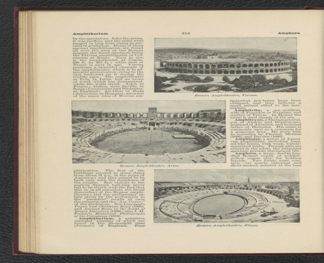 Offenes Buch mit Stadionbild und Text sowie zusatzlichen Bildern.