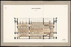 Schwarzes und weißes architektonisches Zeichnung des Eingangs zur Einer Musikakademie in Leipzig, mit mehreren Fenstern und Balkonen auf weißem Papier mit Text, vor schwarzem Hintergrund.